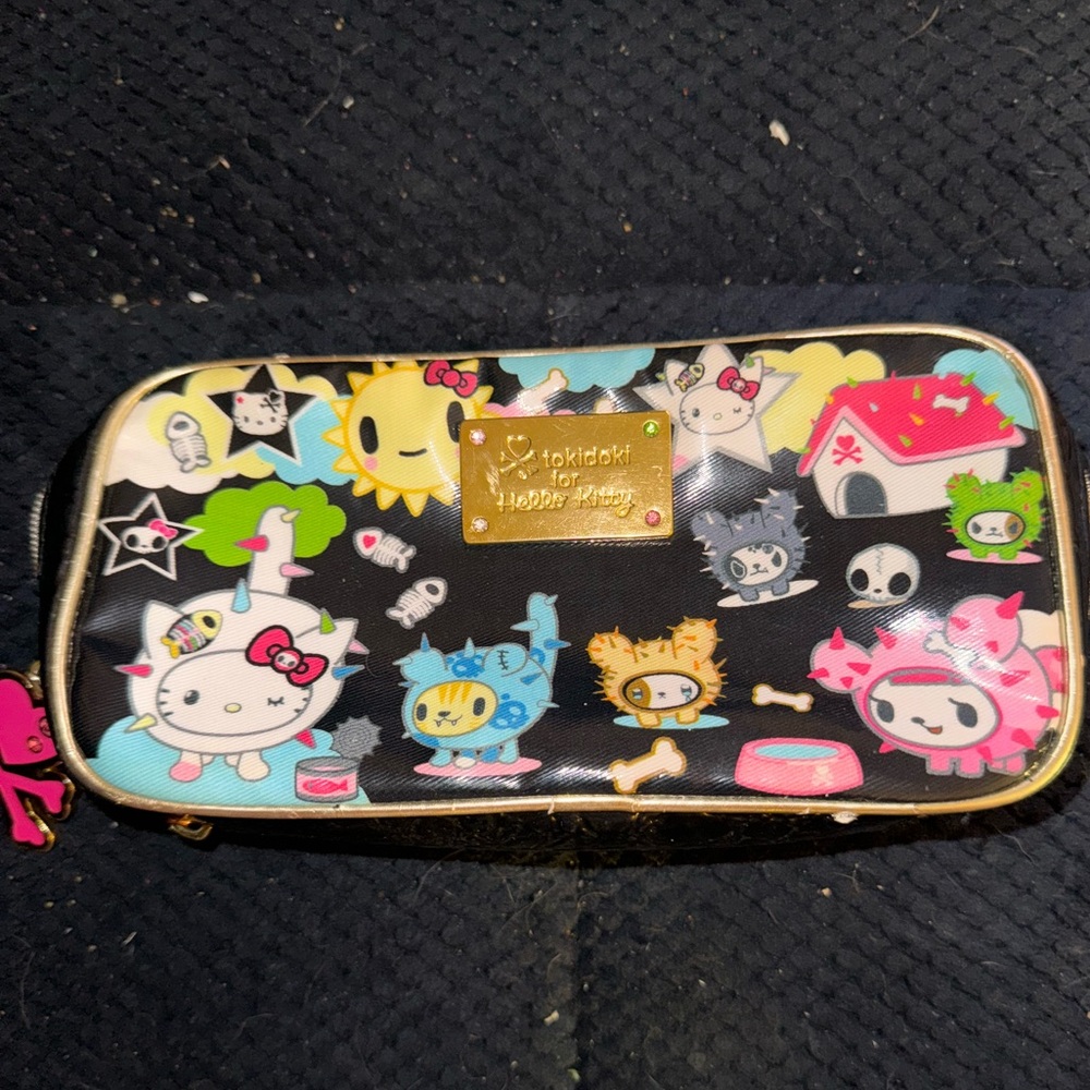 Tokidoki X Hello Kitty ultra rare vintage make-up pouch bag